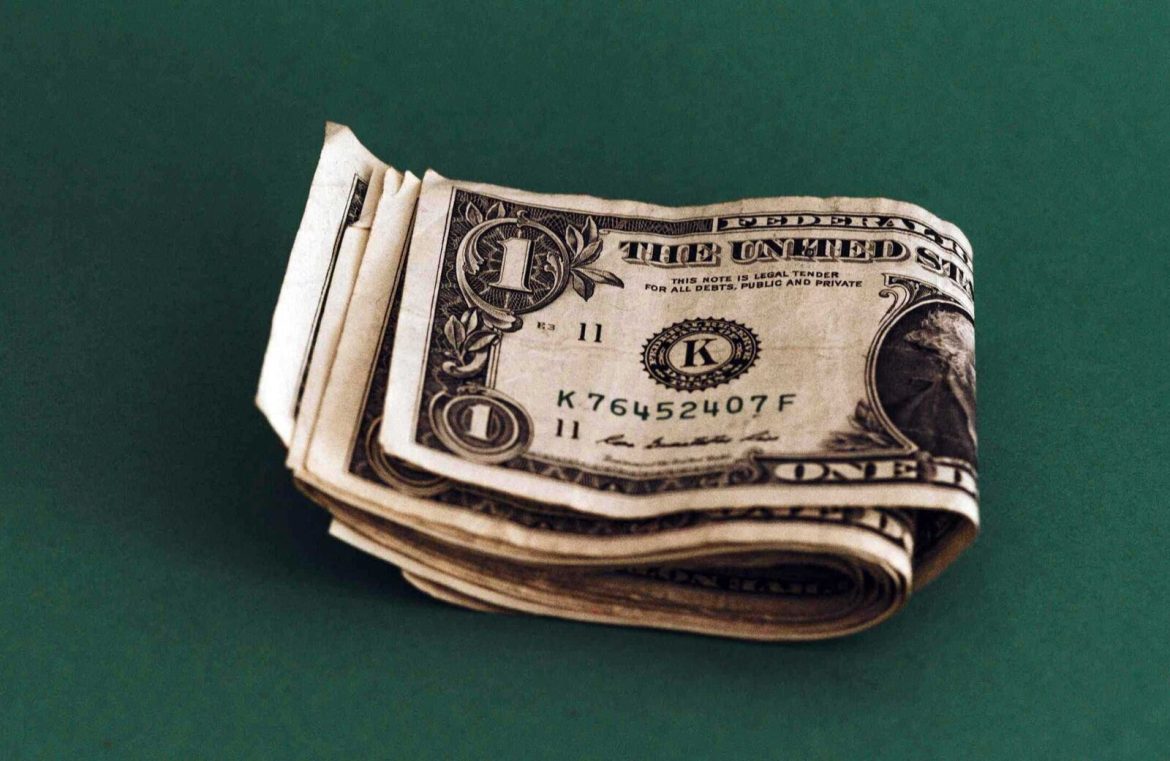 feature_hustle_c764524587aa464c671576b8540b19f1